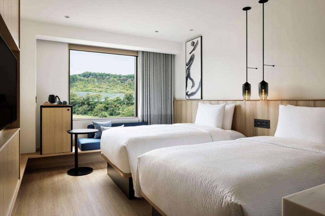 Fairfield By Marriott Okayama Hiruzen Highland Hotel Maniwa Eksteriør billede